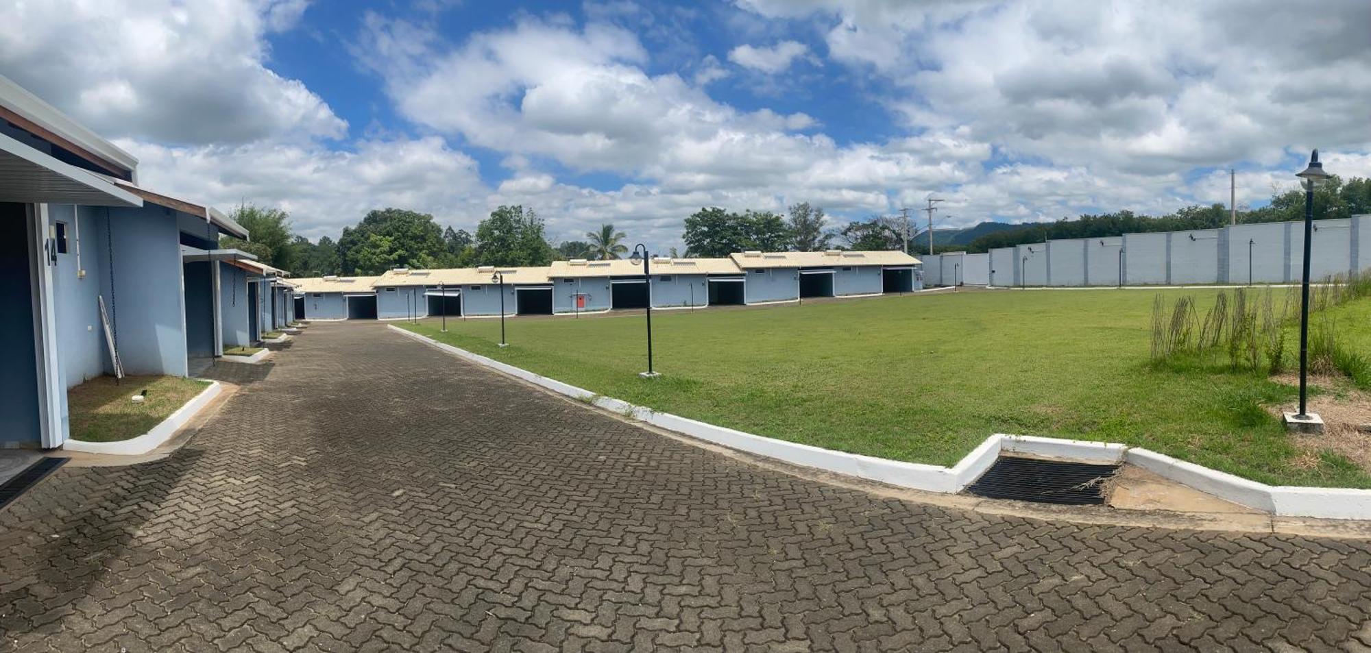Hotel E Pousada Isis São Pedro Buitenkant foto