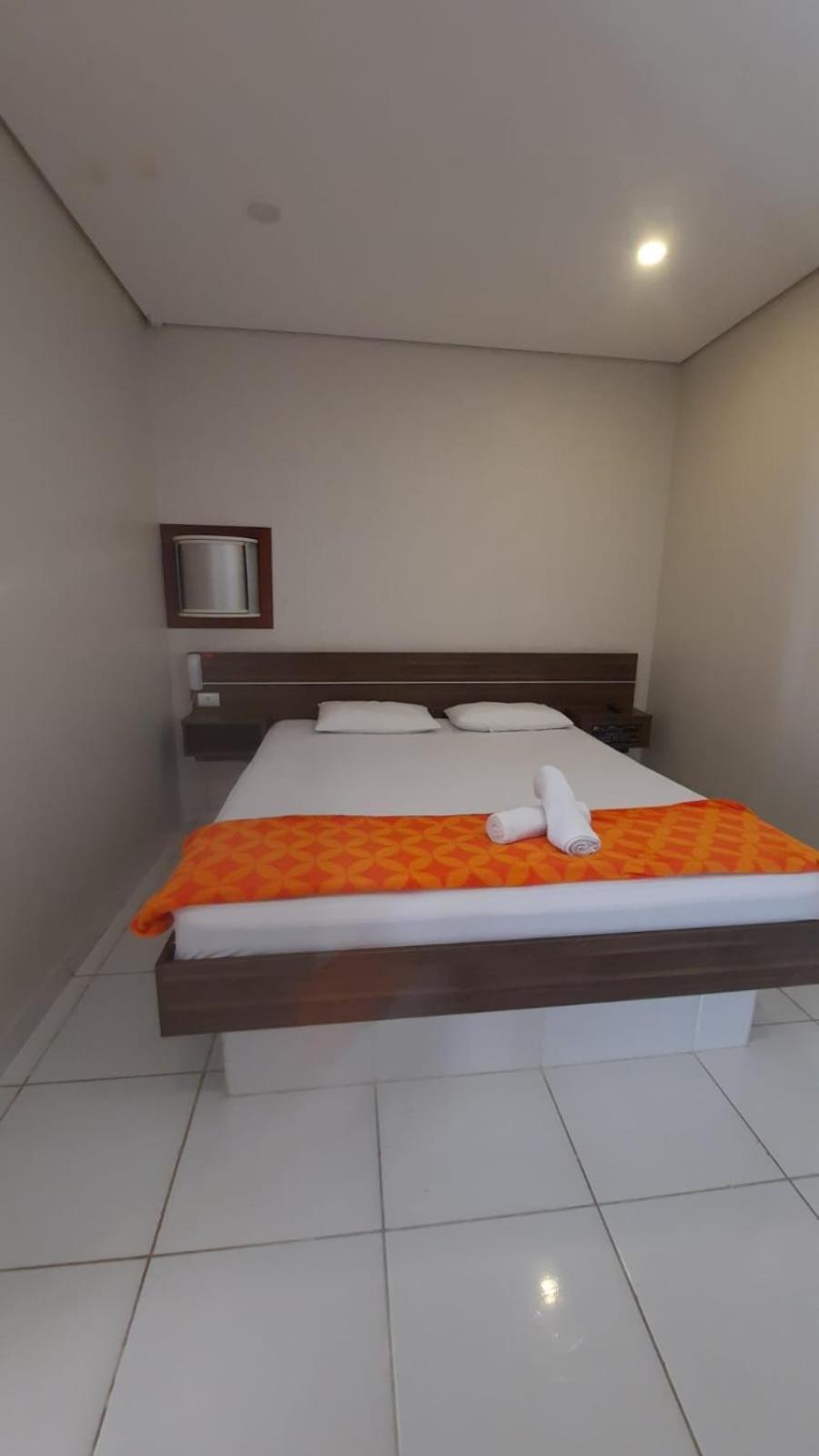 Hotel E Pousada Isis São Pedro Buitenkant foto